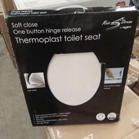 BOXED SOFT CLOSE TOILET SEAT