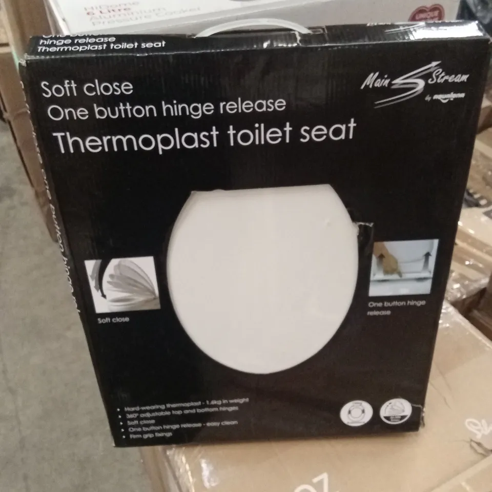 BOXED SOFT CLOSE TOILET SEAT