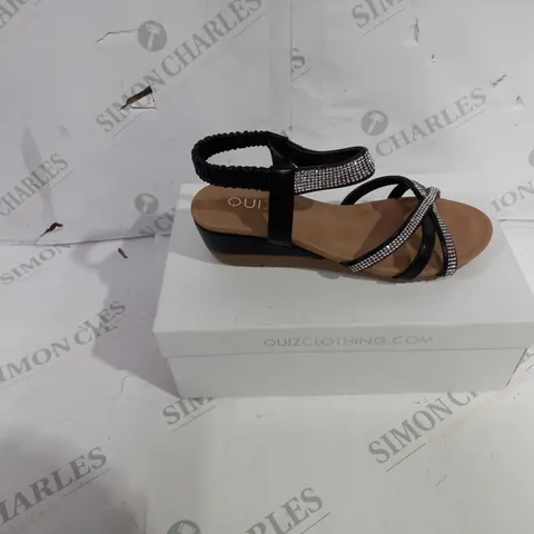 BOXED PAIR OF QUIZCLOTHING STRAPPED SANDALS IN JEWELLED BLACK - EU SIZE 36