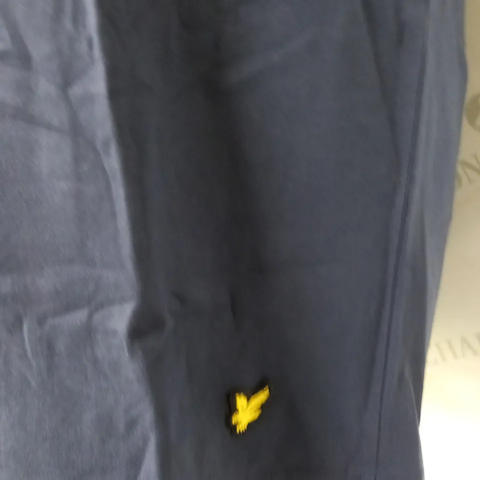 LYLE AND SCOTT VINTAGE T-SHIRT SIZE XL