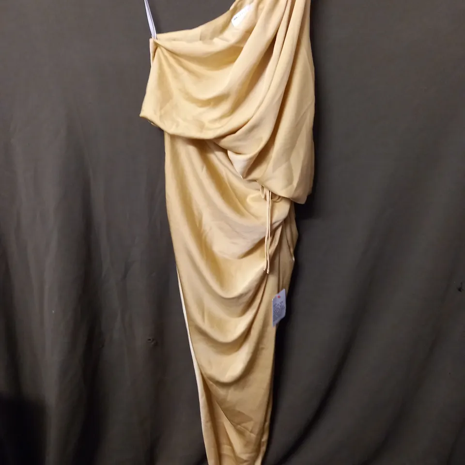 ASOS DESIGN SATIN ONE SHOULDER RUCHED MIDAXI DRESS IN GOLD - UK 8