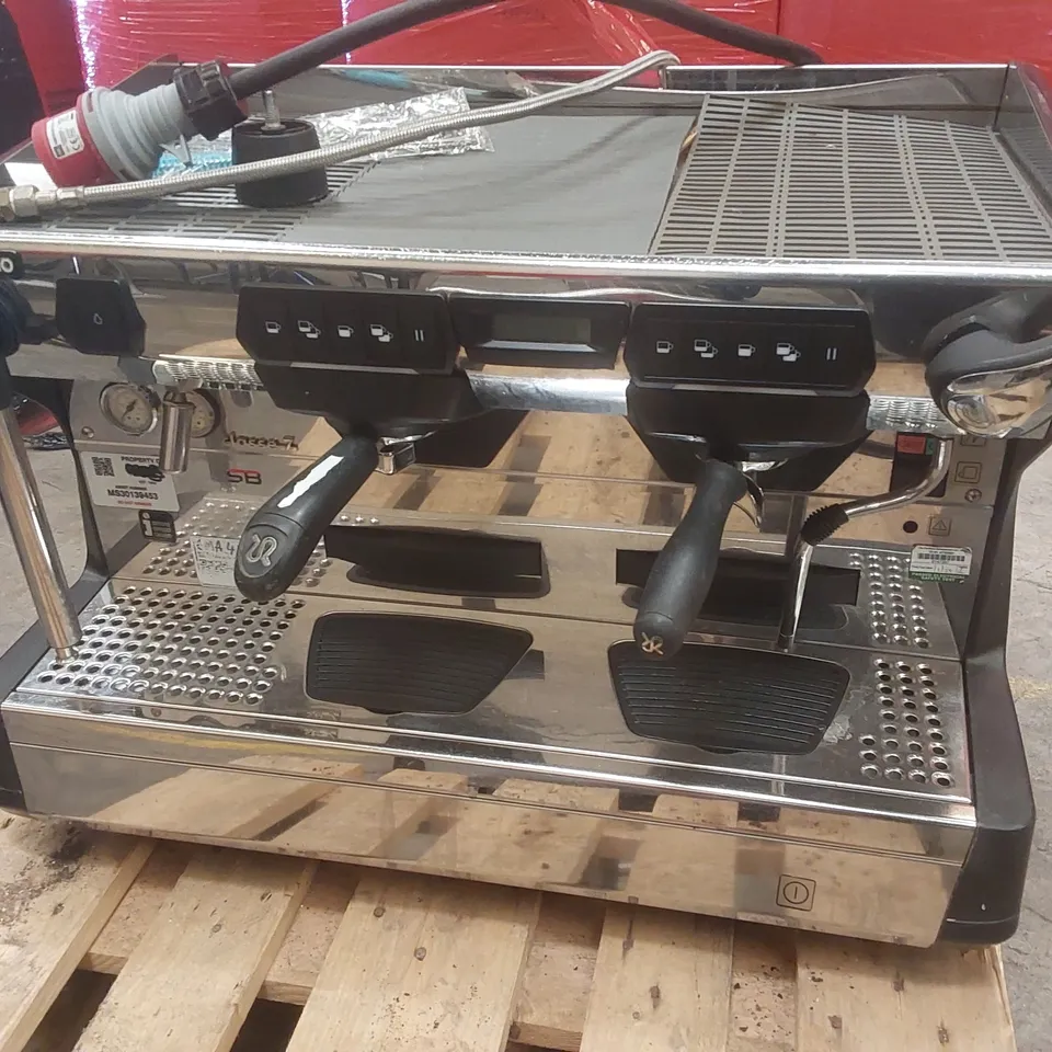 RANCILIO CLASSE 7 2 GROUP COMMERCIAL COFFEE MACHINE WITH ISTEAM