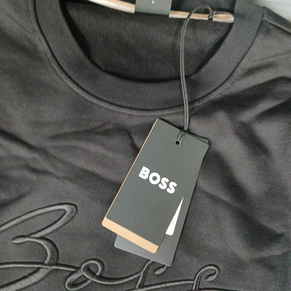 BOSS C-SOLERI 70 RELAXED FIT SCRIPT LOGO SWEATER IN BLACK - LARGE