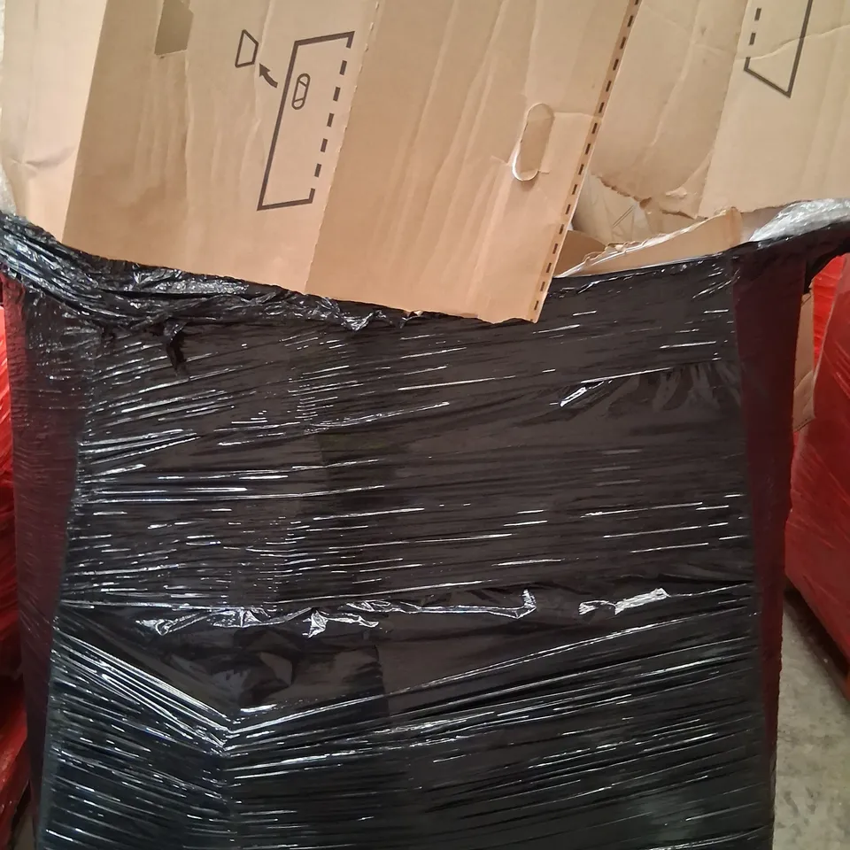 PALLET CONSISTING OF A LARGE QUANTITY OF ASSORTED HOUSEHOLD AND ELECTRICAL PRODUCTS AND ACCESSORIES TO INCLUDE;