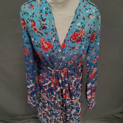 OASIS DRESS IN BLUE FLORAL SIZE 8