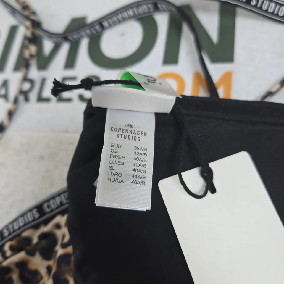 COPENHAGEN STUDIOS TRIANGLE BIKINI TOP UK 12 A/B TAGGED