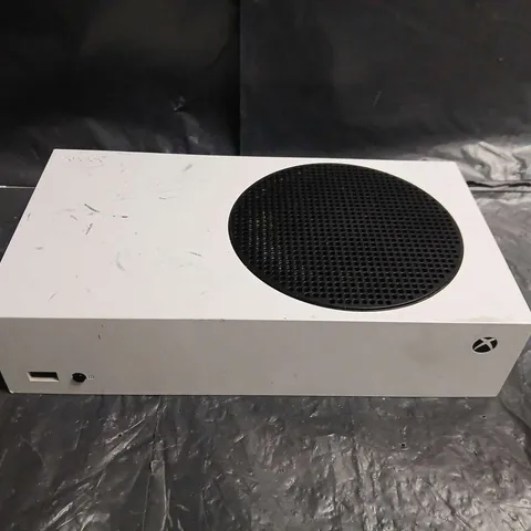 XBOX SERIES S CONSOLE (WHITE) – NO CABLES