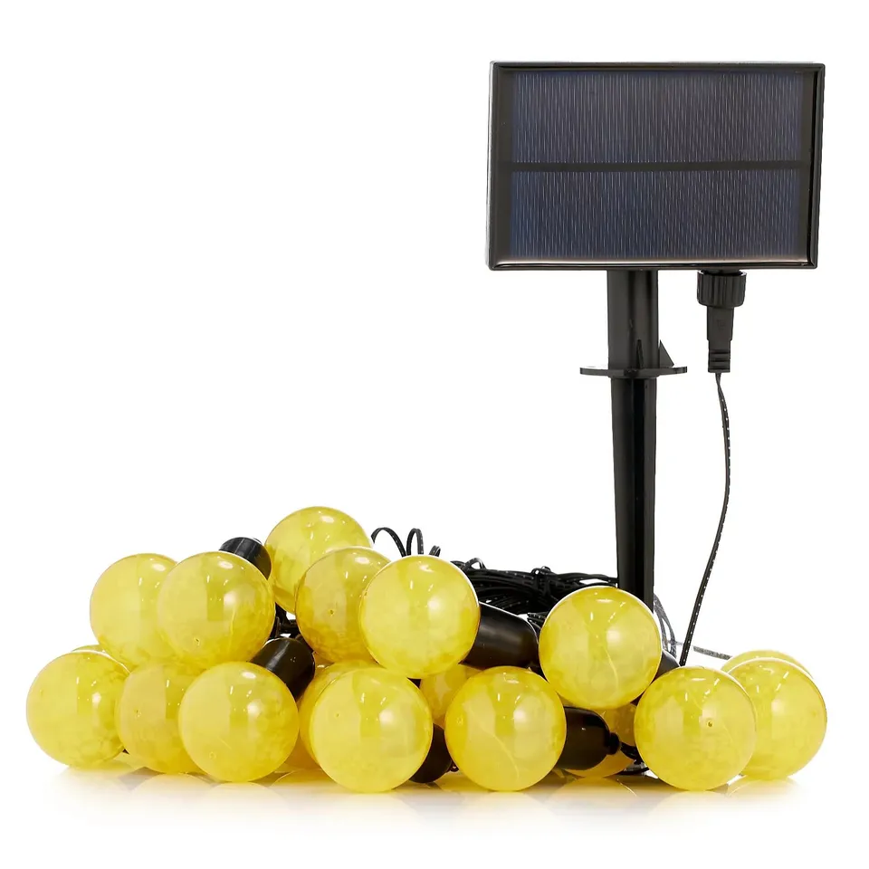 GARDEN REFLECTIONS 15M FROSTED SOLAR LIGHT STRAND WITH 30 GLOBE LED BULBS