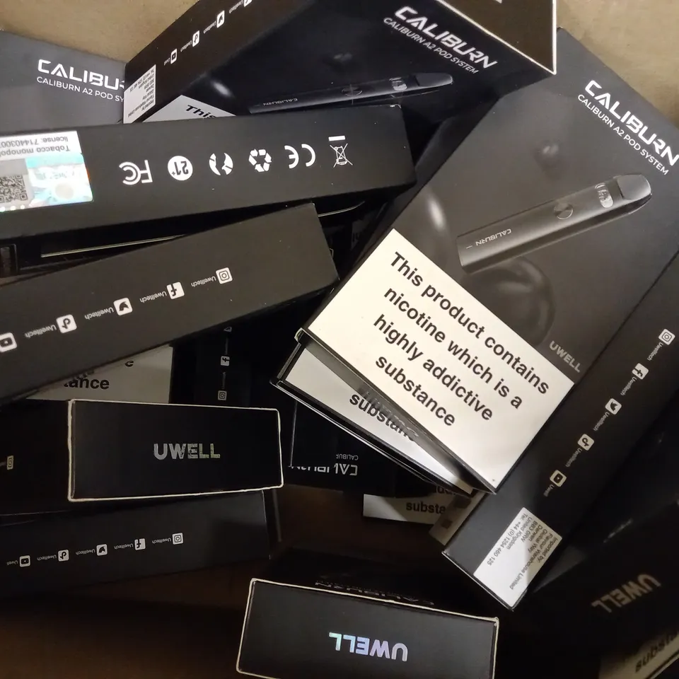 APPROXIMATELY 20 ASSORTED BOXED UWELL CALIBURN VAPING PRODUCTS TO INCLUDE A2 POD SYSTEM AND A3 POD SYSTEM 