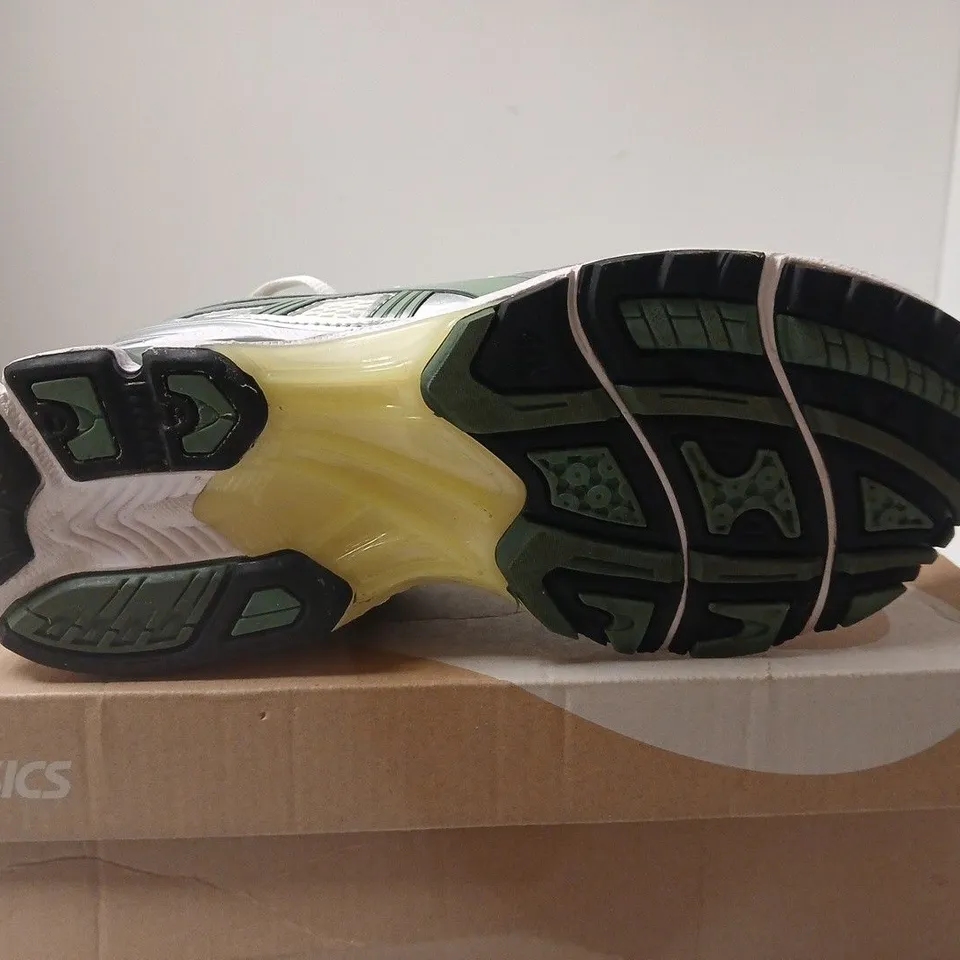 ASICS GEL-KAYANO 14 MEN'S RUNNING SHOES – SILVER/GREEN, UK 8.5 (US 9.5)