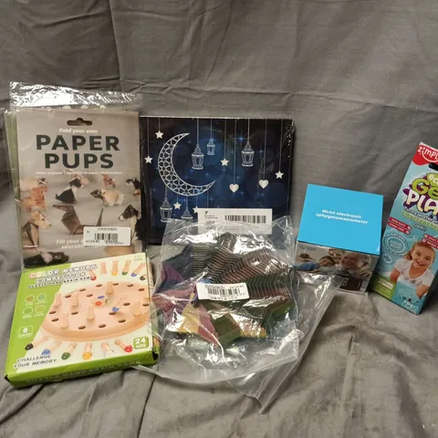 APPROXIMATELY 10 ASSORTED TOYS & GAMES PRODUCTS TO INCLUDE GELLI PLAY, COLOR MEMORY COMPETETION, KUROMI, ETC