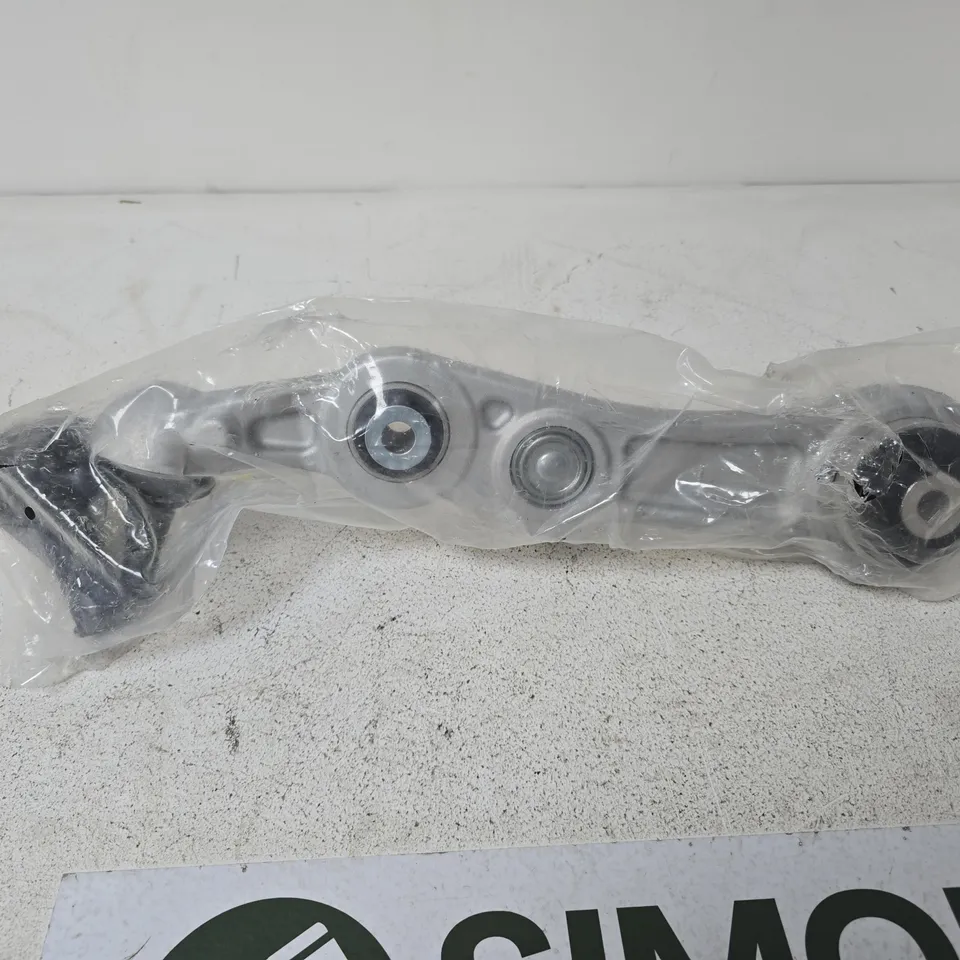 MERCEDES-BENZ W213 FRONT LOWER CONTROL ARM (LEFT)