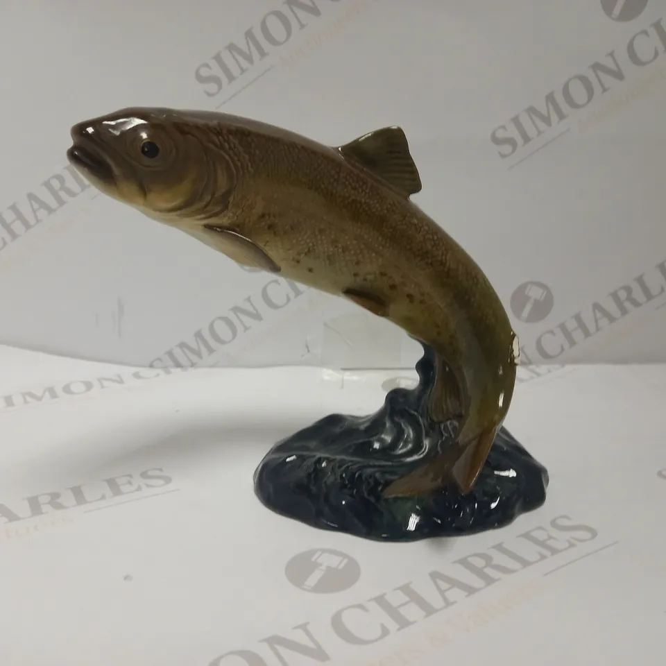 BESWICK ENGLAND 1032 TROUT FIGURINE
