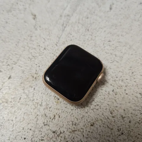 APPLE WATCH SERIES 6 A2375