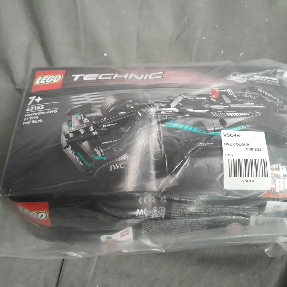 LEGO TECHNIC MERCEDES AMG F1 W14  RRP £44.99