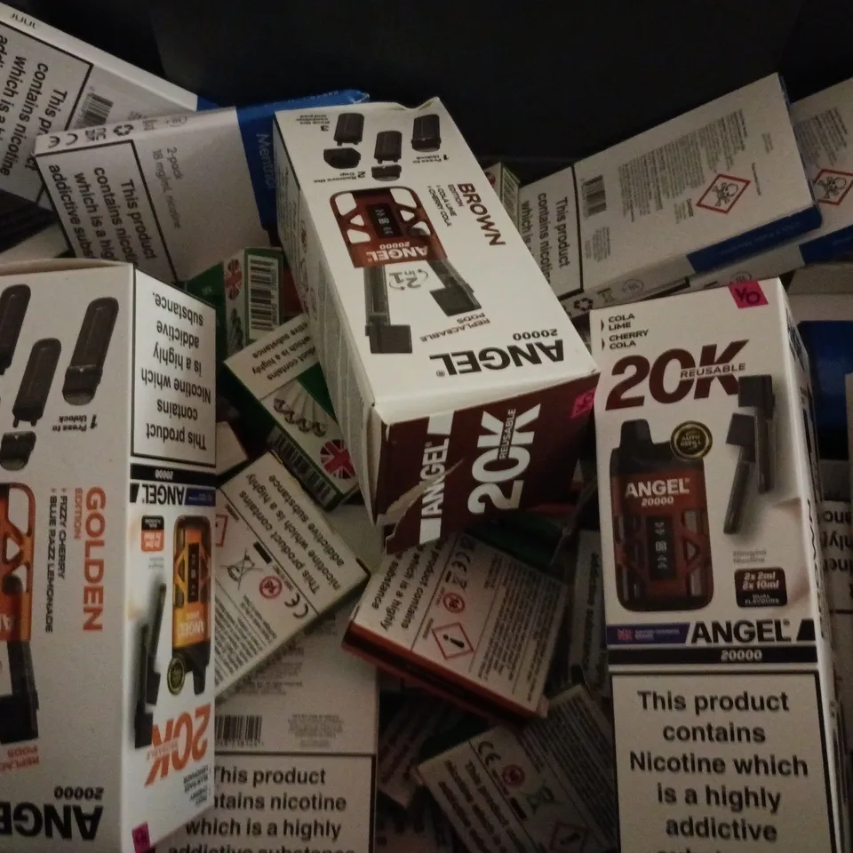 APPROXIMATELY 20 ASSORTED E-CIGARETTE PRODUCTS TO INCLUDE BRANDS SUCH AS GOLD BAR, ANGEL, PYNE POD, ETC - COLLECTION ONLY