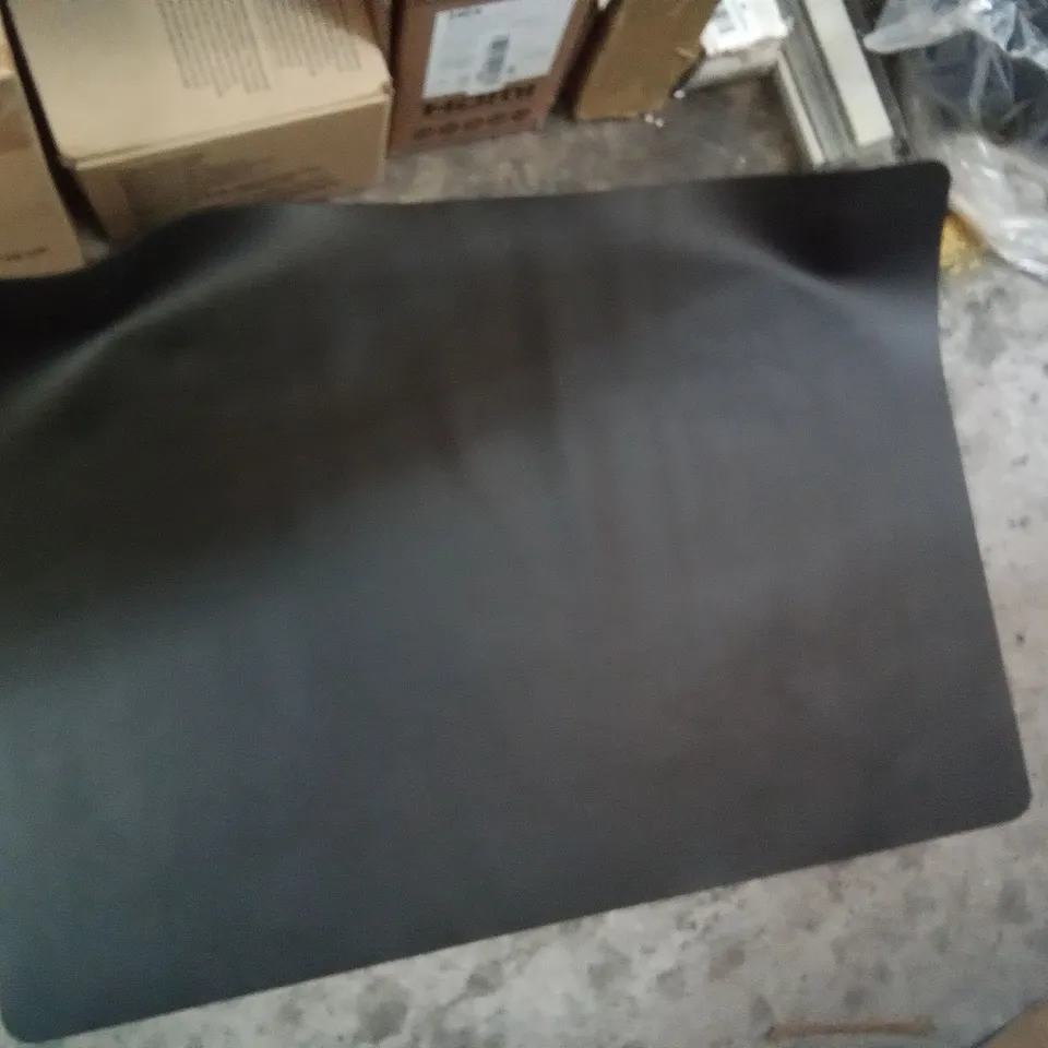 RUBBER UNDERMAT 