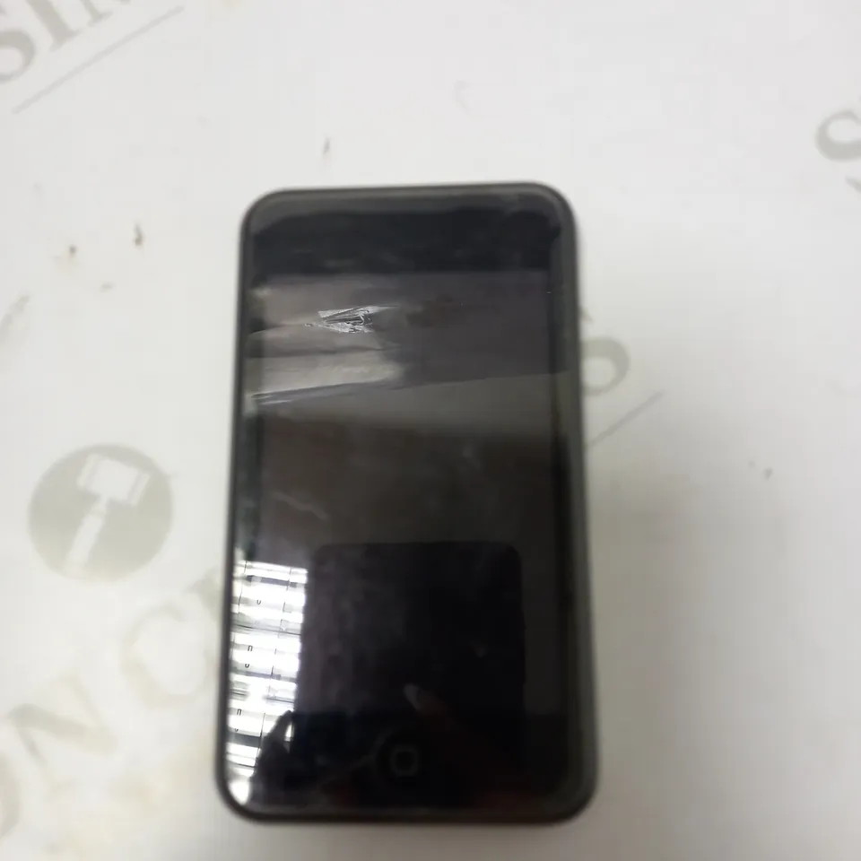 IPOD TOUCH 1ST GEN
