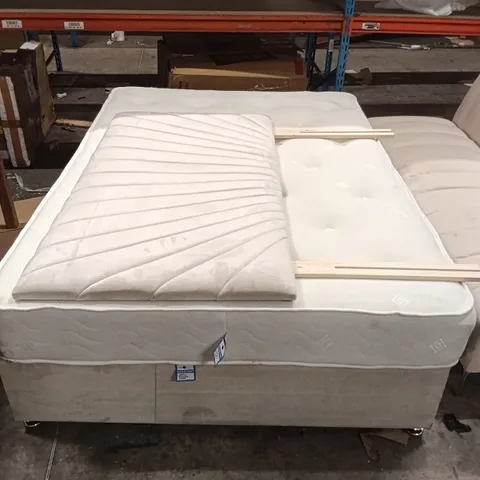 BED WITH HEADBOARD - WHITE - 190 X 140 CM
