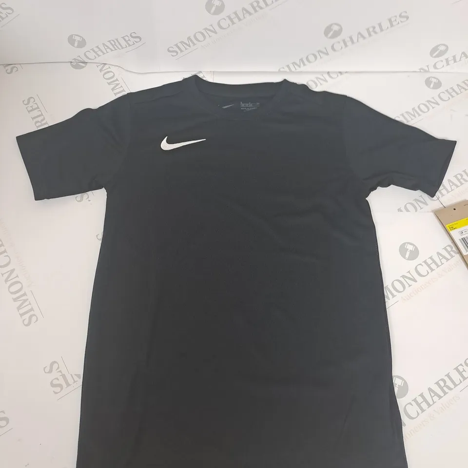 NIKE LOGO CASUAL T-SHIRT SIZE S - KIDS
