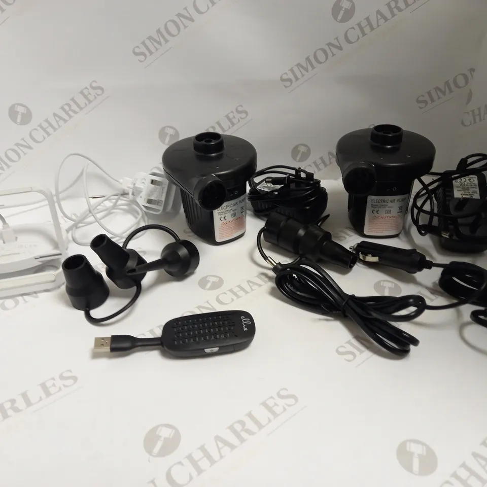 LOT OF 4 ELECTRICAL ITEMS, TO INCLUDE WIRELESS CHARGING STAND, USB DIFFUSER & AIRBED PUMPS RRP £65