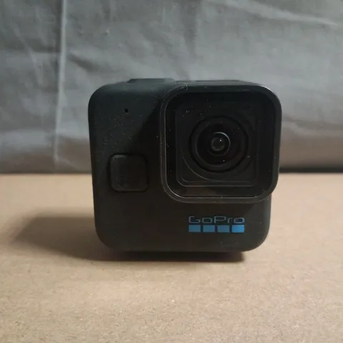 GOPRO HERO11 BLACK MINI ACTION CAMERA