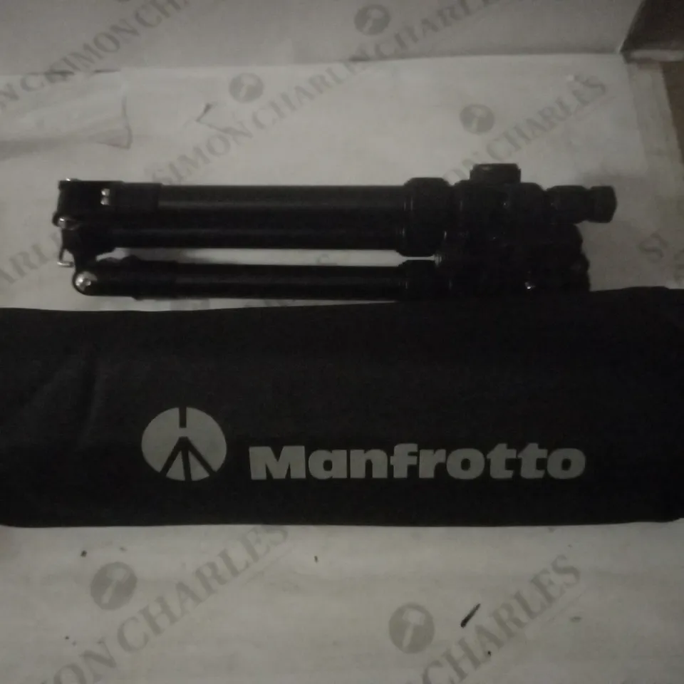MANFROTTO ELEMENT SMALL TRIPOD, BLACK