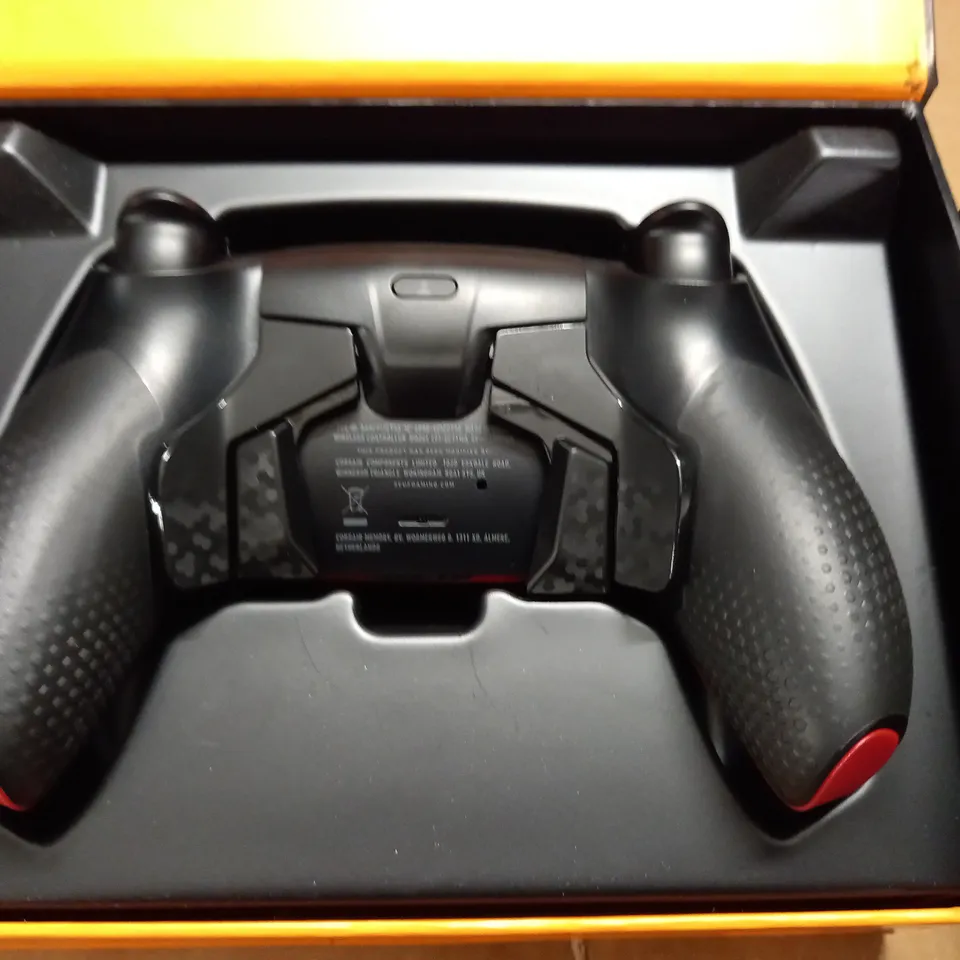 BOXED SCUF REFLEX WIRELESS PERFORMANCE CONTROLLER FOR PS5