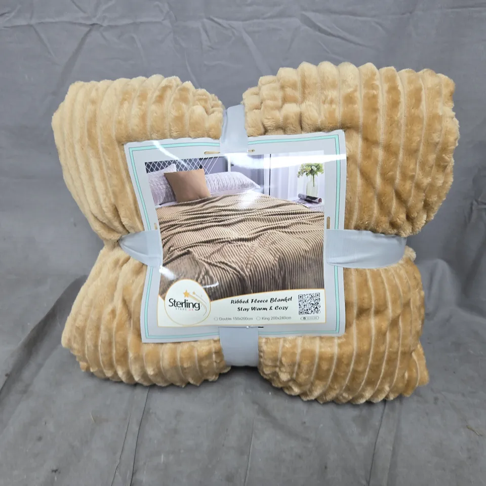 STERLING RIBBED FLEECE BLANKET 