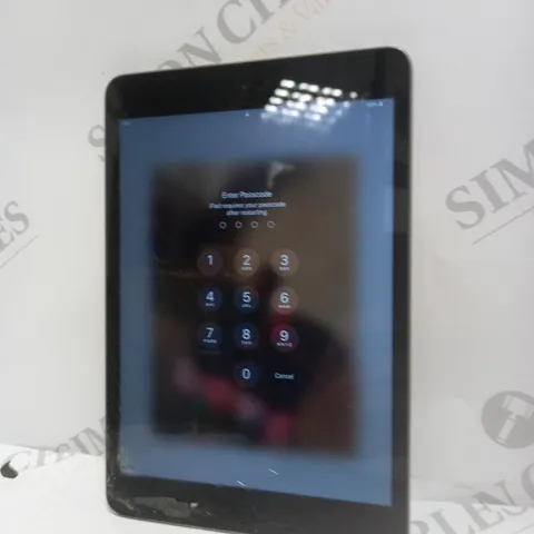 APPLE IPAD MINI 2 A1489 SILVER