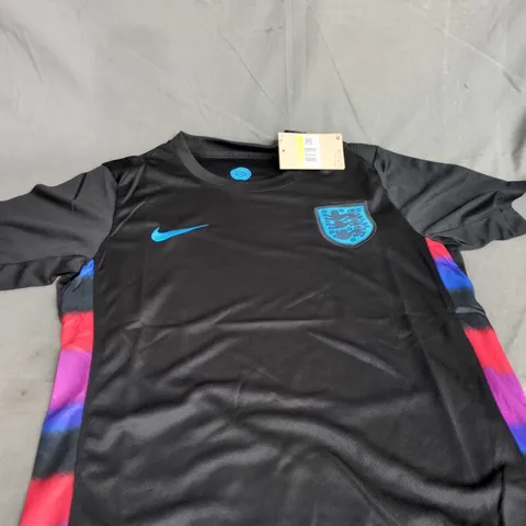 ENGLAND FC AWAY JERSEY - SIZE SMALL