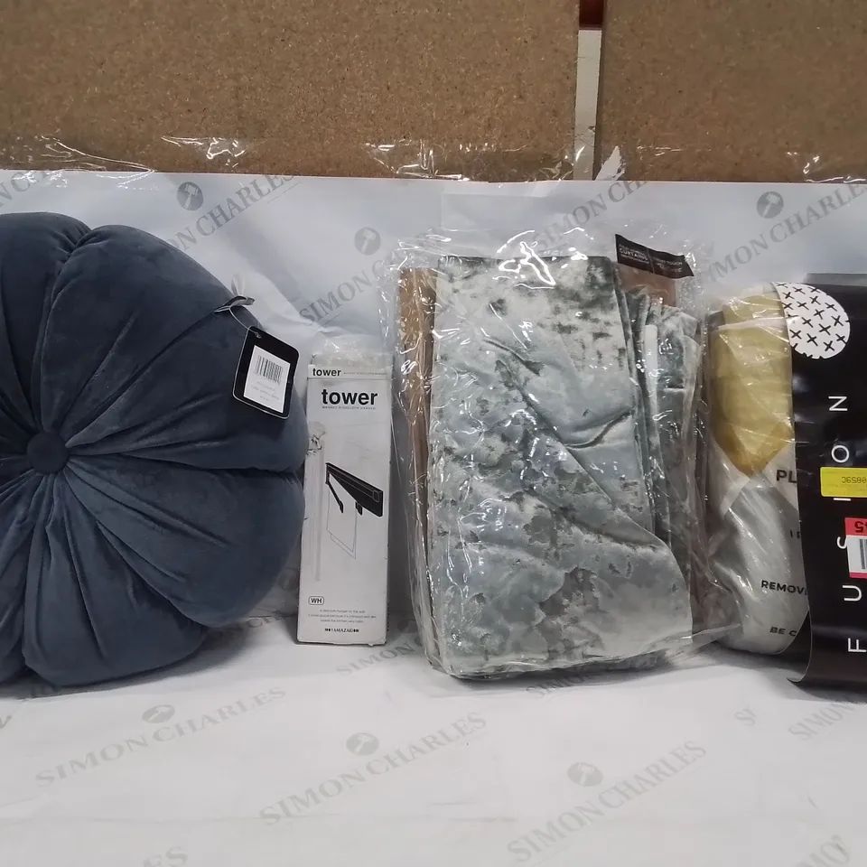 BOX OF APPROXIMATELY 10 ASSORTED ITEMS TO INCLUDE- TOWEL MAGNETIC DISHCLOTH HOLDER - FLORAL CUSHION - EYELET CURTAINS ETC