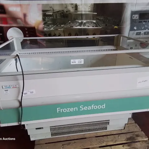 DE RIGO SELF SERVE DISPLAY CHEST FREEZER