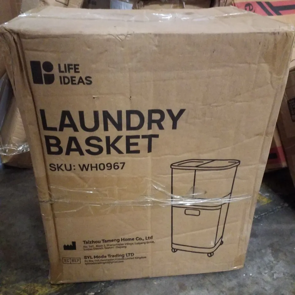 BOXED LAUNDRY BASKETS - WHITE 