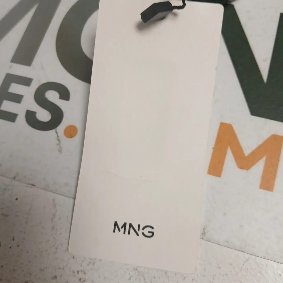 MNG SUNGLASSES – BLACK PLASTIC FRAME, DARK TINTED LENSES