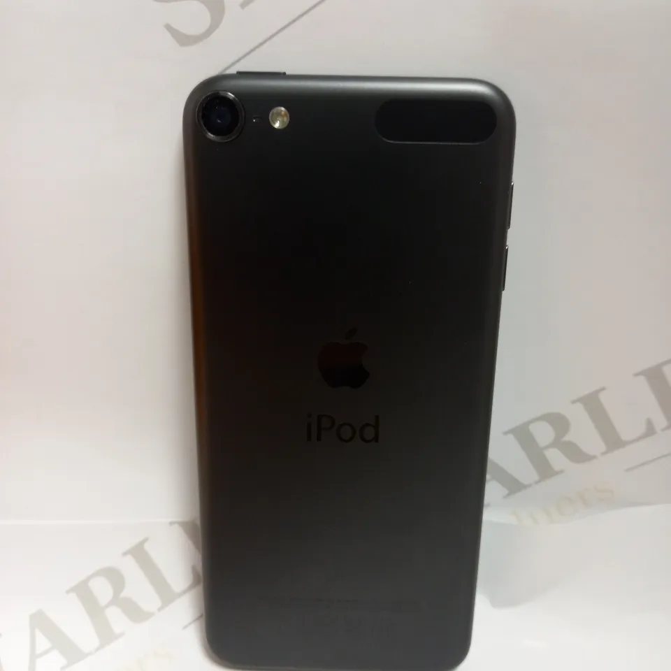 APPLE IPOD TOUCH MODEL: A1574