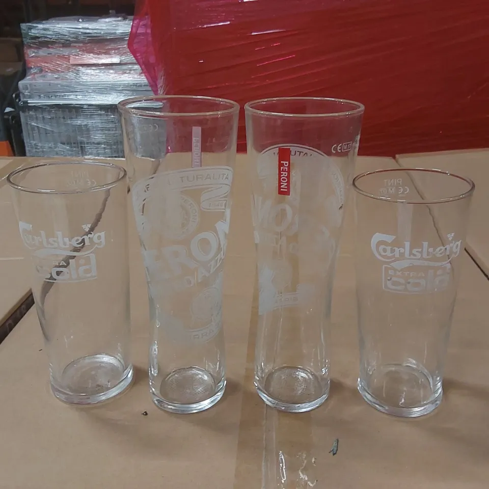 BOX CONTAINING APPROXIMATELY 38x ASSORTED DRINKS GLASSES