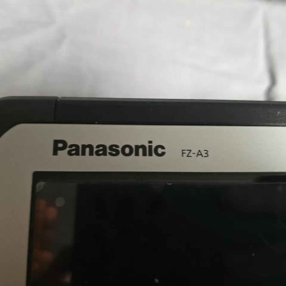 PANASONIC TOUGHBOOK FZ-A3 RUGGED TABLET
