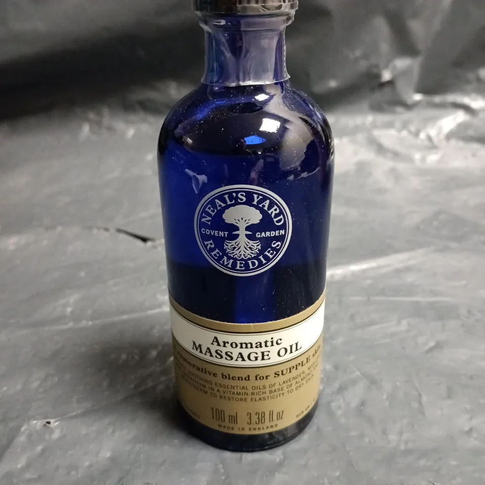 NEAL'S YARD REMEDIES AROMATIC MASSAGE OIL – 100 ML, BLUE GLASS BOTTLE
