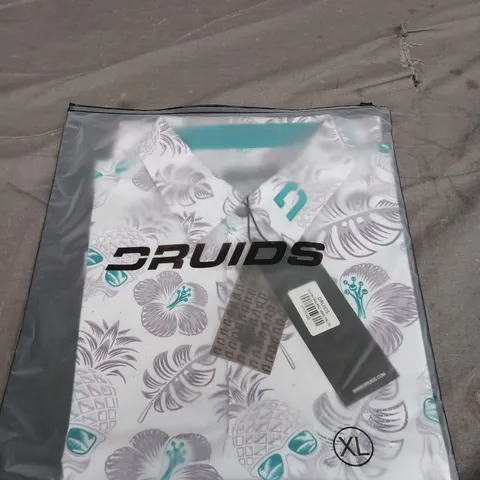BAGGED DRUIDS PINEAPPLE SKULL POLO - SIZE XL