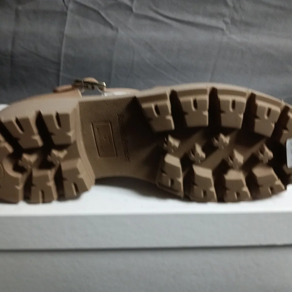 BOXED PAIR OF RUSSELL AND BROMLEY WOMEN'S BEIGE MULTI-STRAP SANDAL WITH BUCKLE ANKLE STRAP - SIZE 37 