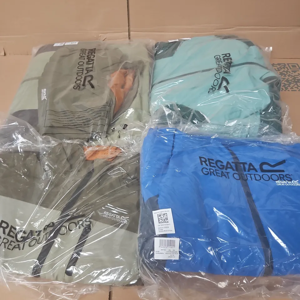 APPROXIMATELY 15 BRAND NEW REGATTA KIDS CLOTHING ITEMS IN VARIOUS SIZES, STYLES AND COLOURS TO INCLUDE HURDLE V, HURDLE, TREKKTAIN3IN1, ETC