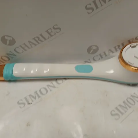 BOXED BATH & BODY RECHARGEABLE BRUSH SET