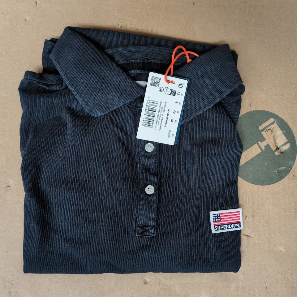 SUPERDRY ESSENTIAL GRAPHIC POLO TOP IN NAVY SIZE MEDIUM