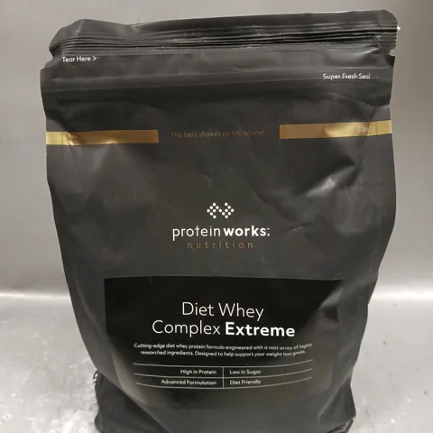 PROTEIN WORKS DIET WHEY COMPLEX EXTREME BANANA SMOOTH (1KG) 