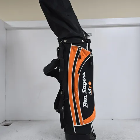 BEN SAYERS M16 GOLF BAG WITH CLUBS