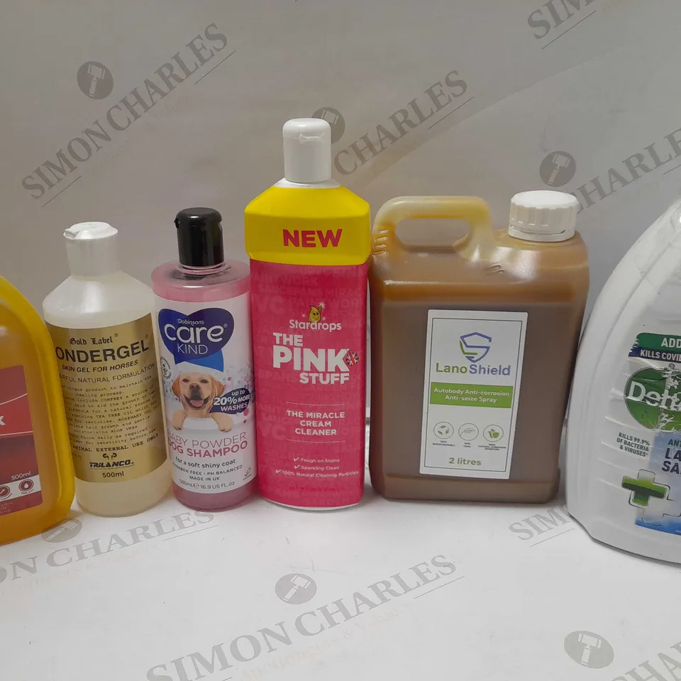 LOT OF APPROX 12 ASSORTED HOUSEHOLD ITEMS TO INCLUDE THE PINK STUFF CLEANER, DETTOL LAUNDRY SANITISER, DOBINSONS DOG SHAMPOO, ETC
