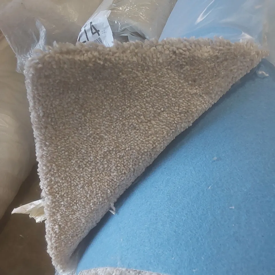 ROLL OF QUALITY DURHAM TWIST PORRIDGE AB CARPET // SIZE: APPROX 4m X UNSPECIFIED 