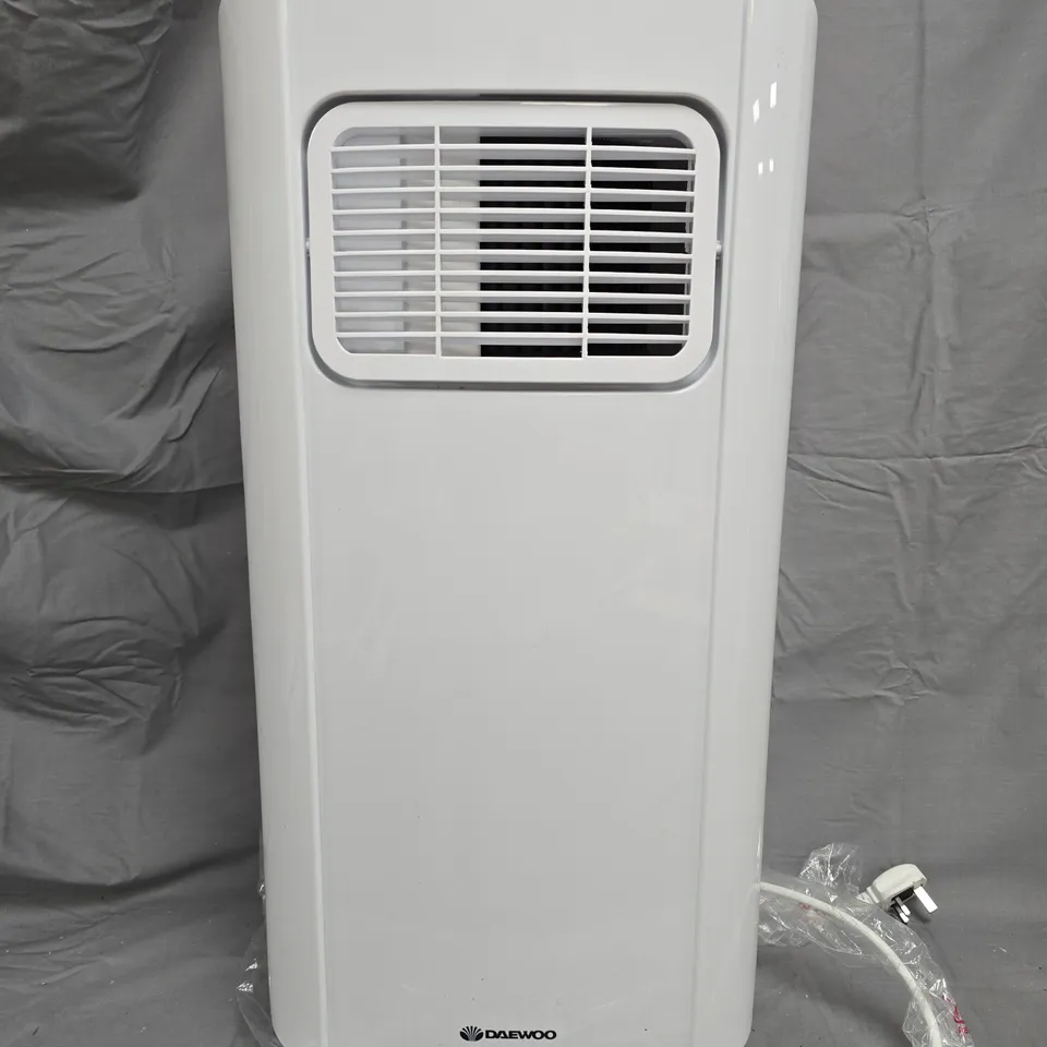 DAEWOO PORTABLE AIR CONDITIONER COL1317 - 7000 BTU/H, 18 KG, 220-240V