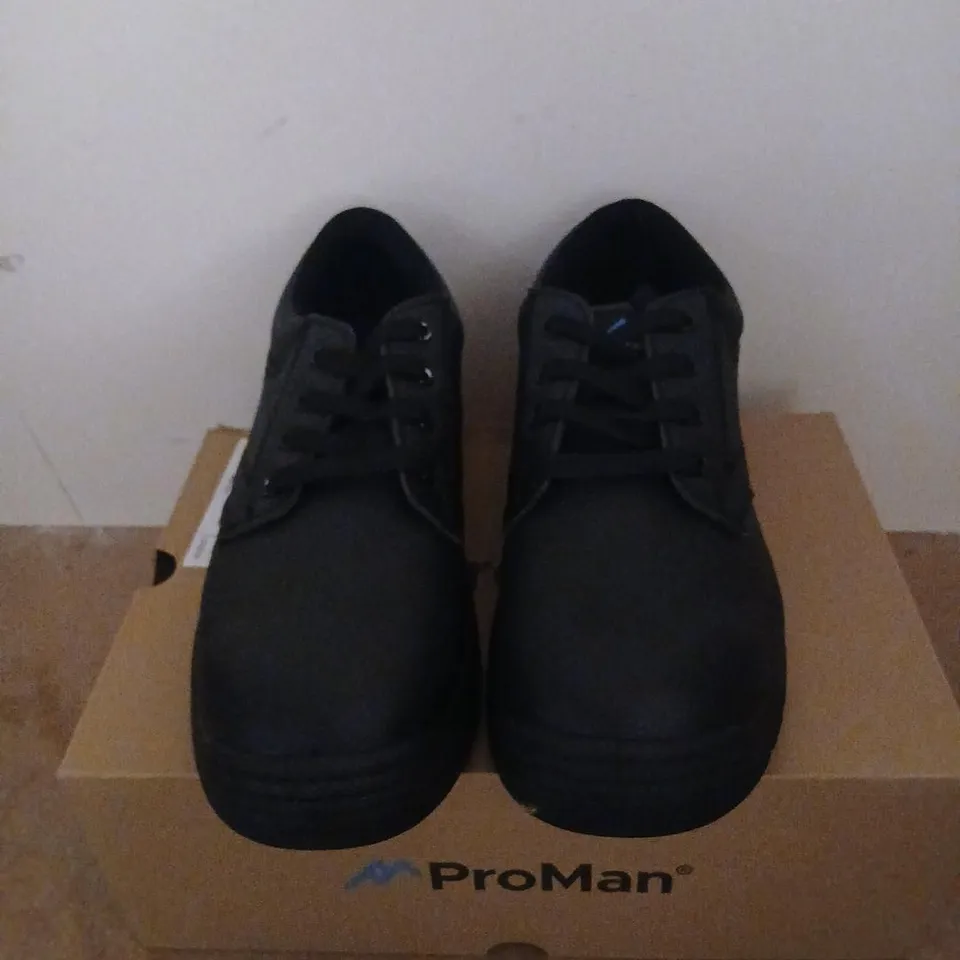 PROMAN PM102 BLACK SAFETY SHOES – UK 10 (EU 44)